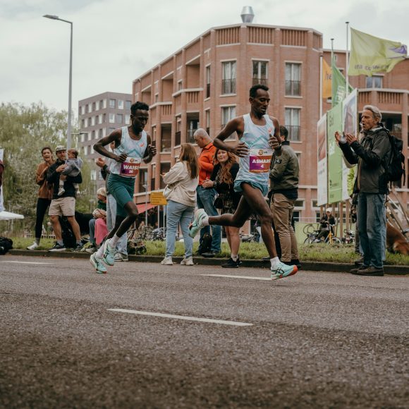 Dans la couleur, né une victoire